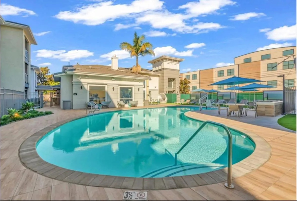 Loft Style,2 Beds ,Flexible Self Check In,Pool Apartment Los Angeles 0*,